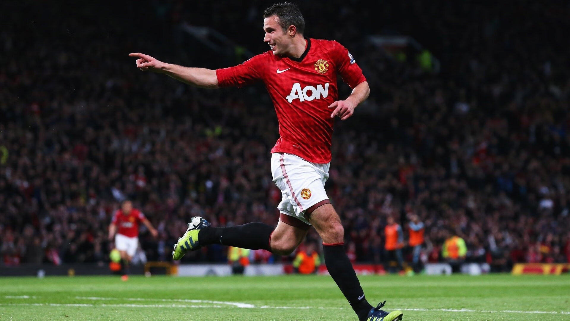 唯一的光，当C罗用第701球，为葡萄牙照亮卡塔尔的夜空